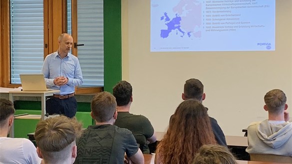 Europawahl Unternehmer in Schulen BK Lippstadt 1 Europawahl Unternehmer in Schulen BK Lippstadt 1